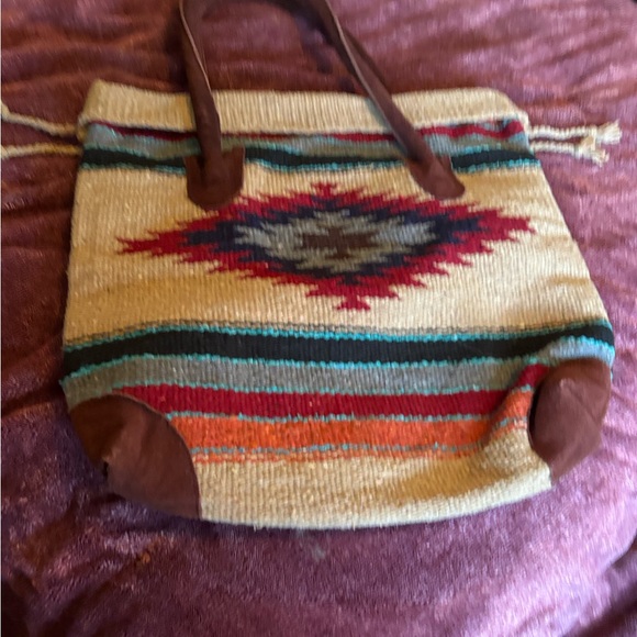 Beautiful southwestern bag - Picture 2 of 2